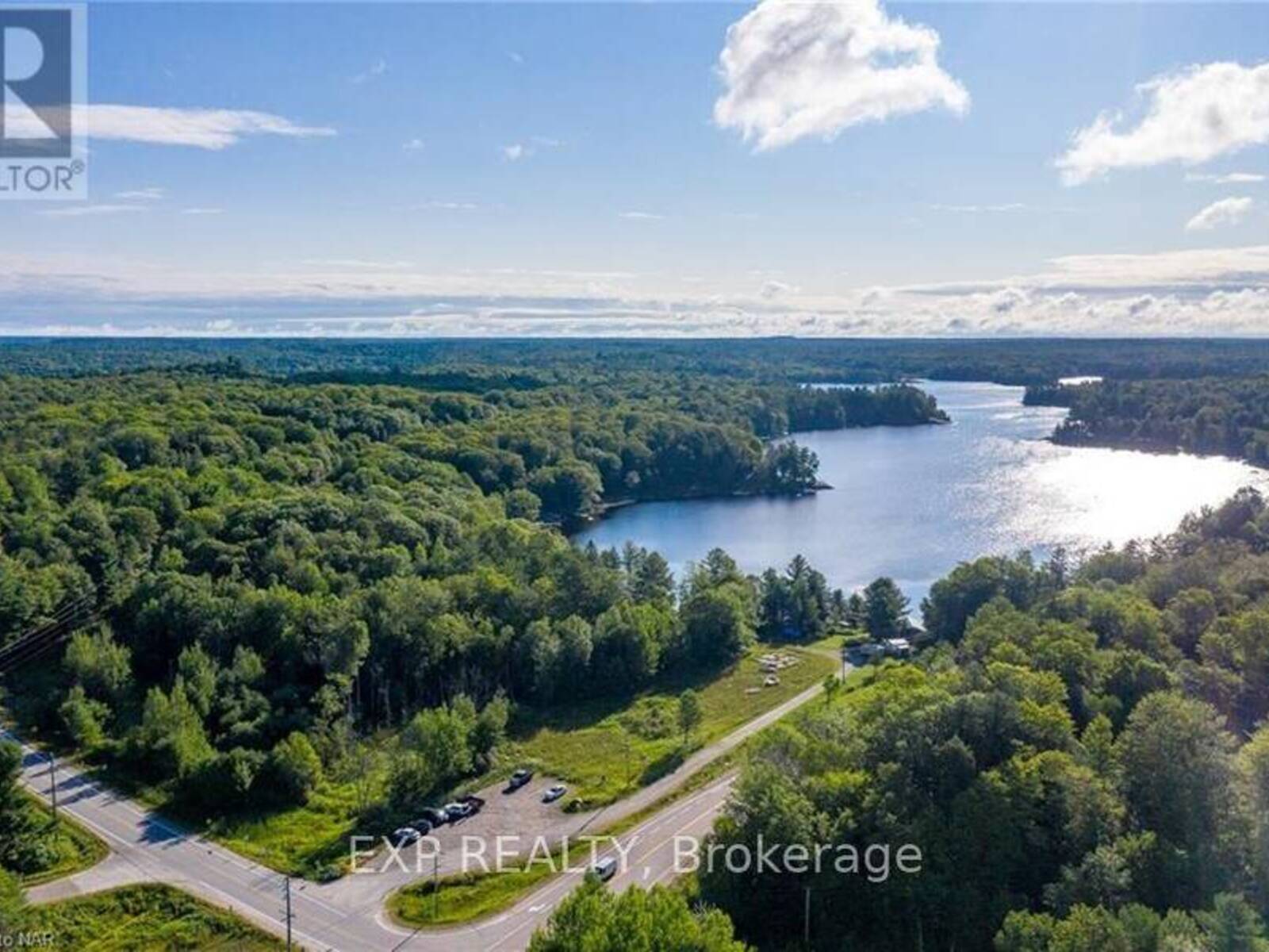 1010 BRACKENRIG ROAD, Muskoka, Ontario P0B 1J0