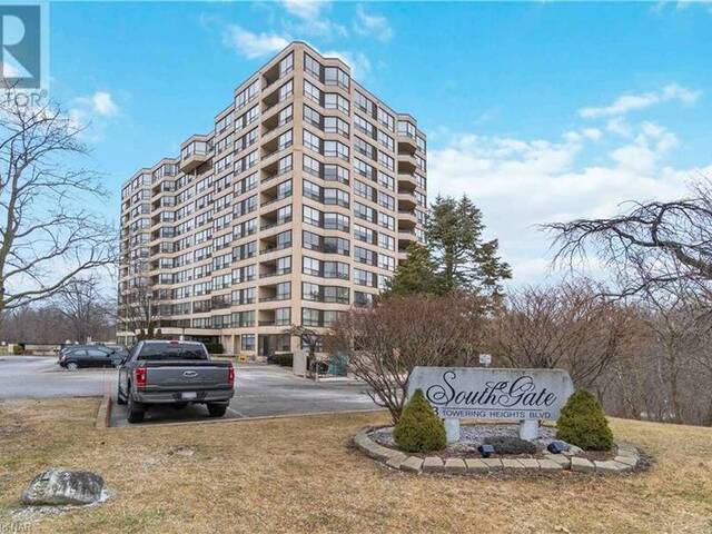 3 TOWERING HEIGHTS Boulevard Unit# 203 St. Catharines Ontario, L2T 4A4