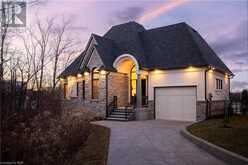 27 ARBOURVALE Common | St. Catharines Ontario | Slide Image One