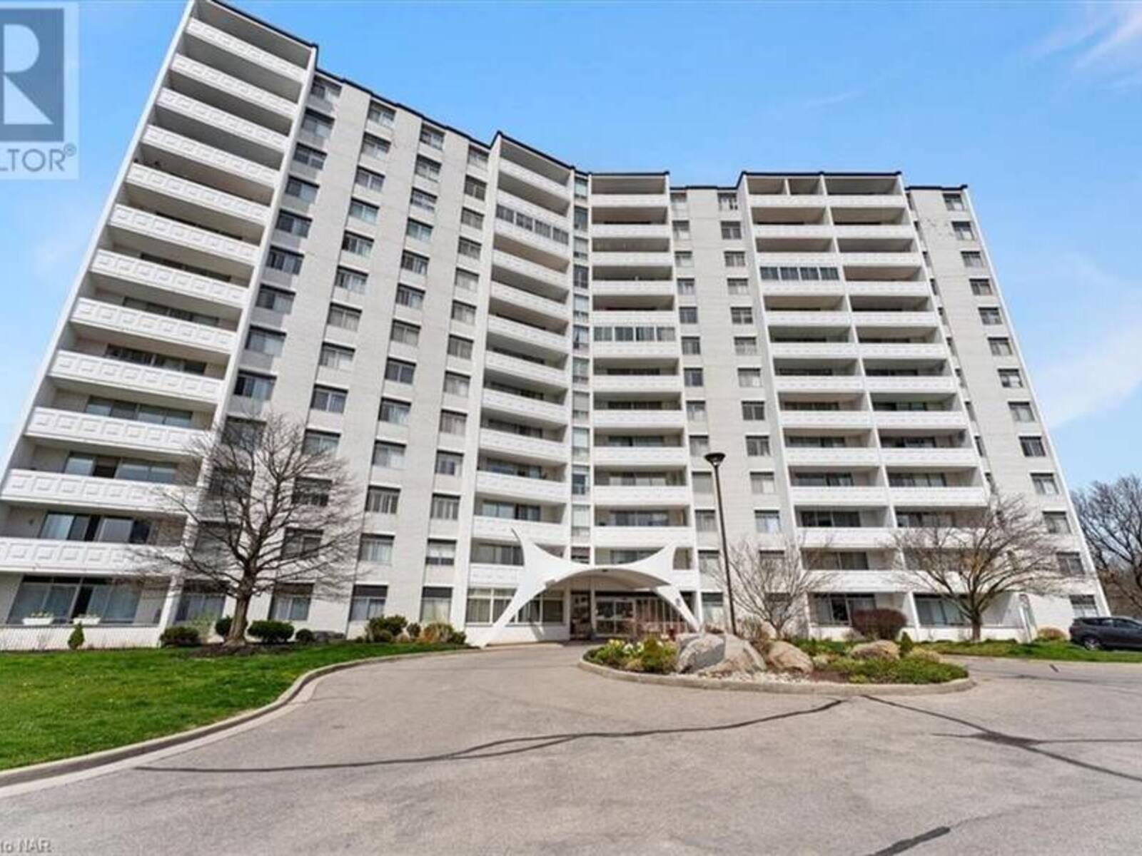 15 TOWERING HEIGHTS Boulevard Unit# 609, St. Catharines, Ontario L2T 3G7