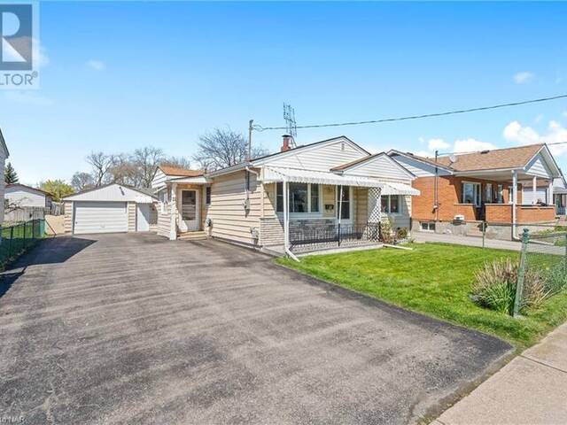 11 PARKWOOD Drive St. Catharines Ontario, L2P 1H1
