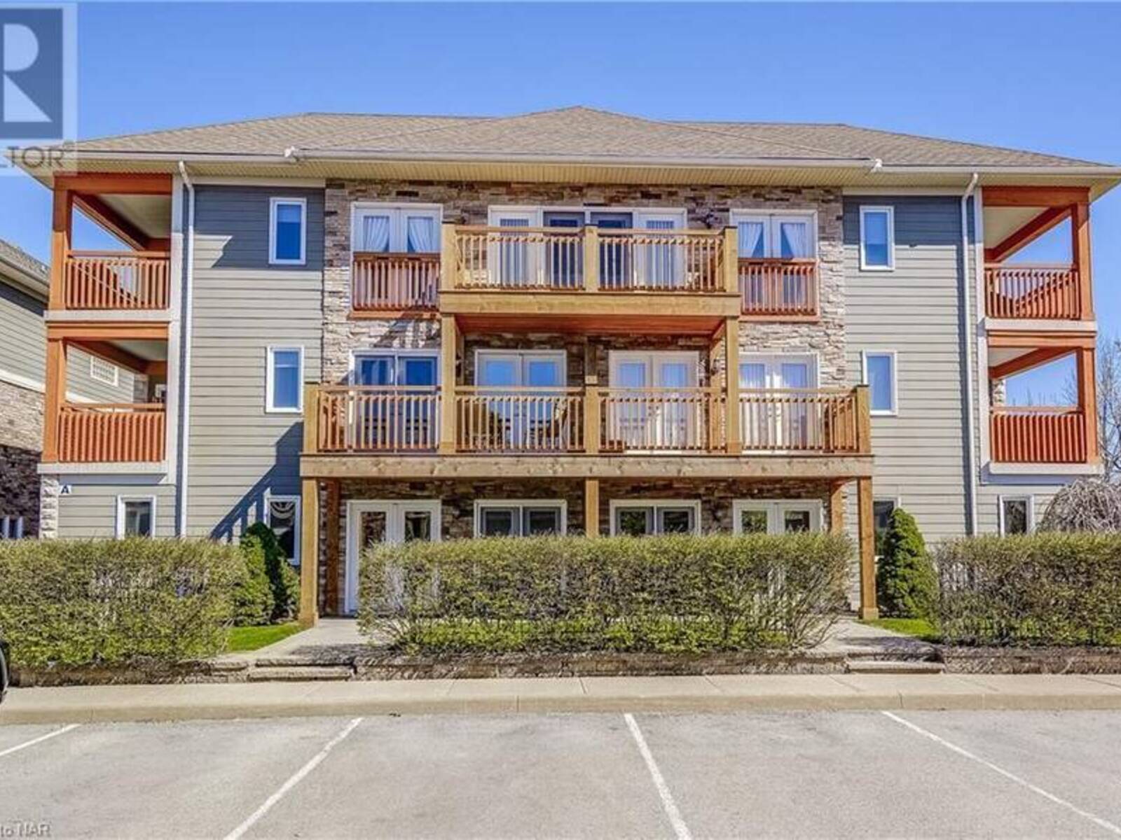 678 LINE 2 Road Unit# 302 A, Niagara-on-the-Lake, Ontario L0S 1T0