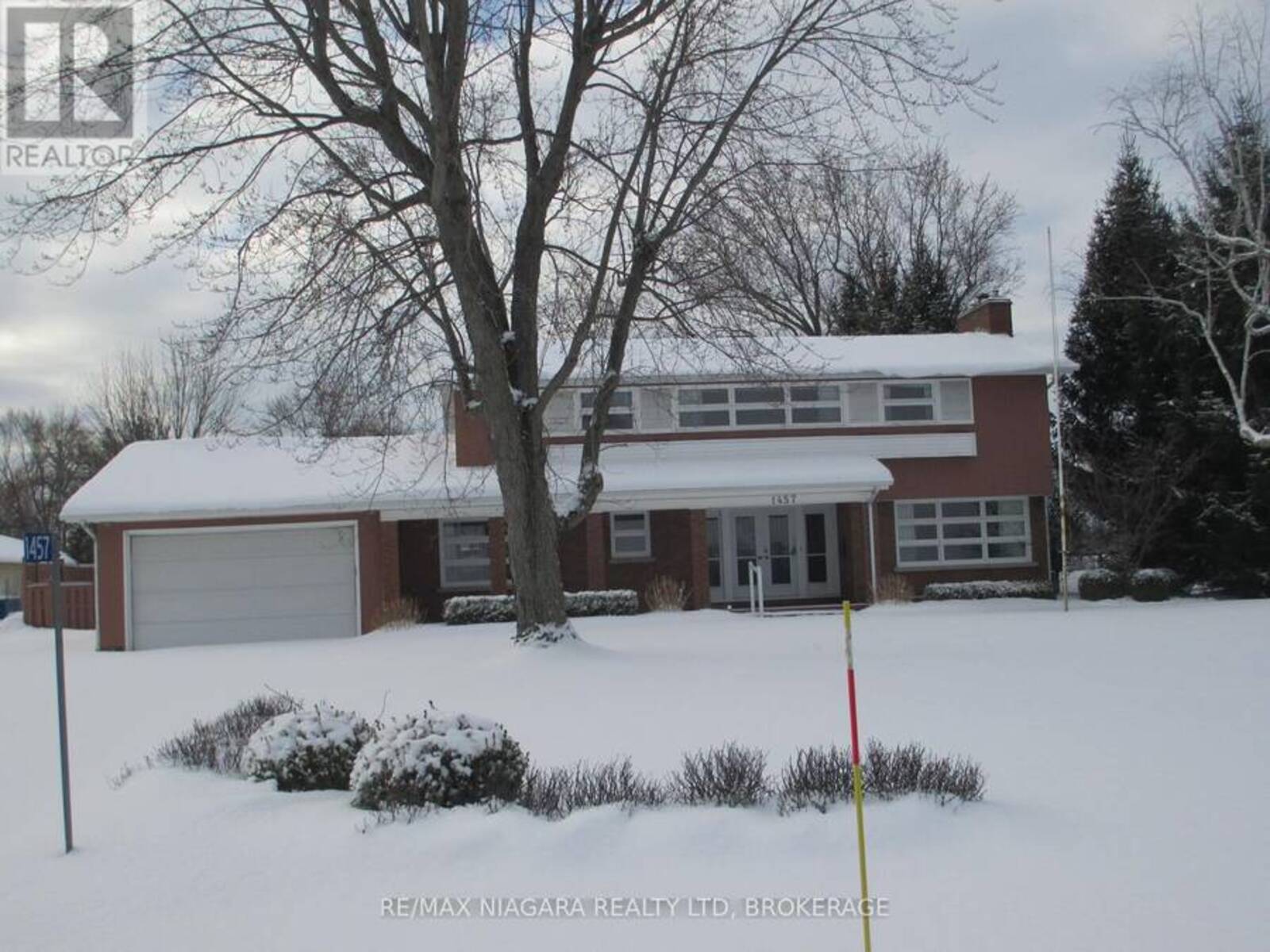 1457 NIAGARA BOULEVARD, Fort Erie, Ontario L2A 5M4