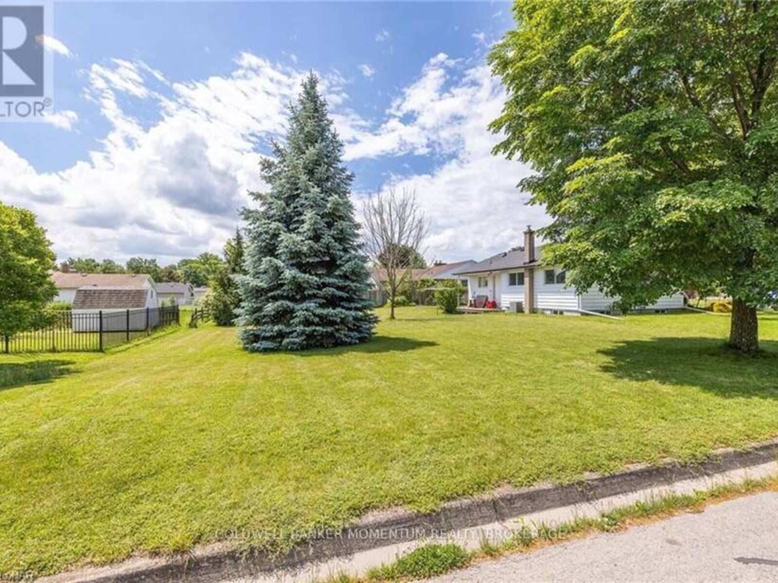 23 & 29 DEXTER DRIVE, Welland, Ontario L3C 2Y8