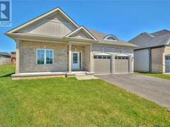 422 WILLIAMS Crescent Fort Erie Ontario, L2A 0E9