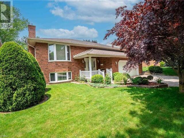 12 FERN Gate Fonthill Ontario, L0S 1E4