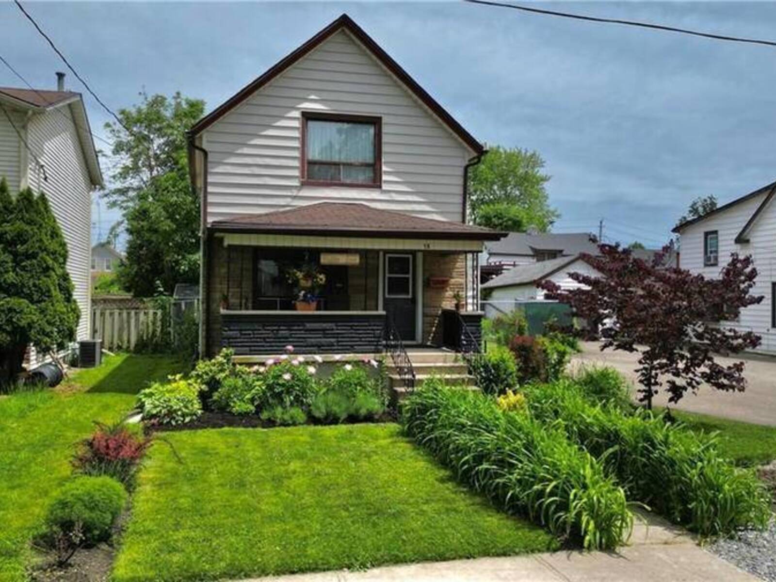 18 GARNER Avenue, Welland, Ontario L3B 2X6