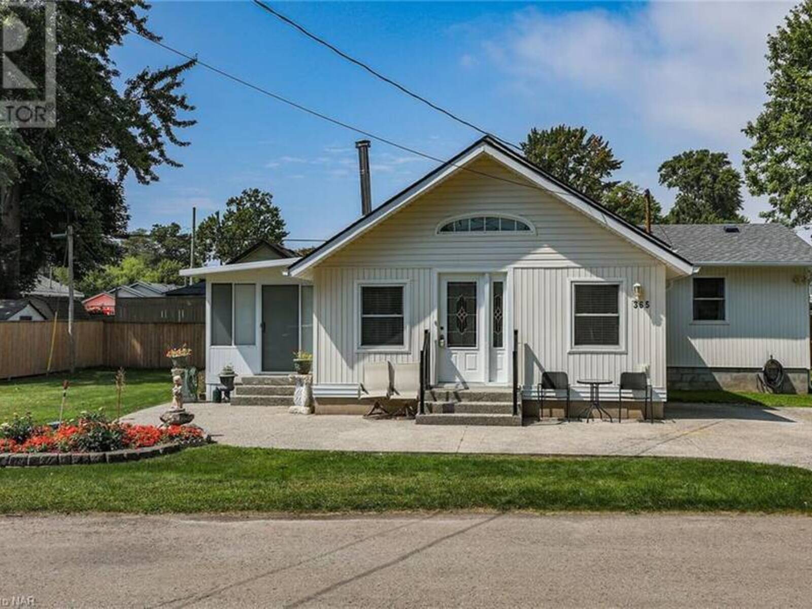 365 ASHWOOD Avenue, Crystal Beach, Ontario L6S 1B0