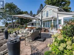 3711 CRYSTAL BEACH Drive Crystal Beach Ontario, L0S 1B0