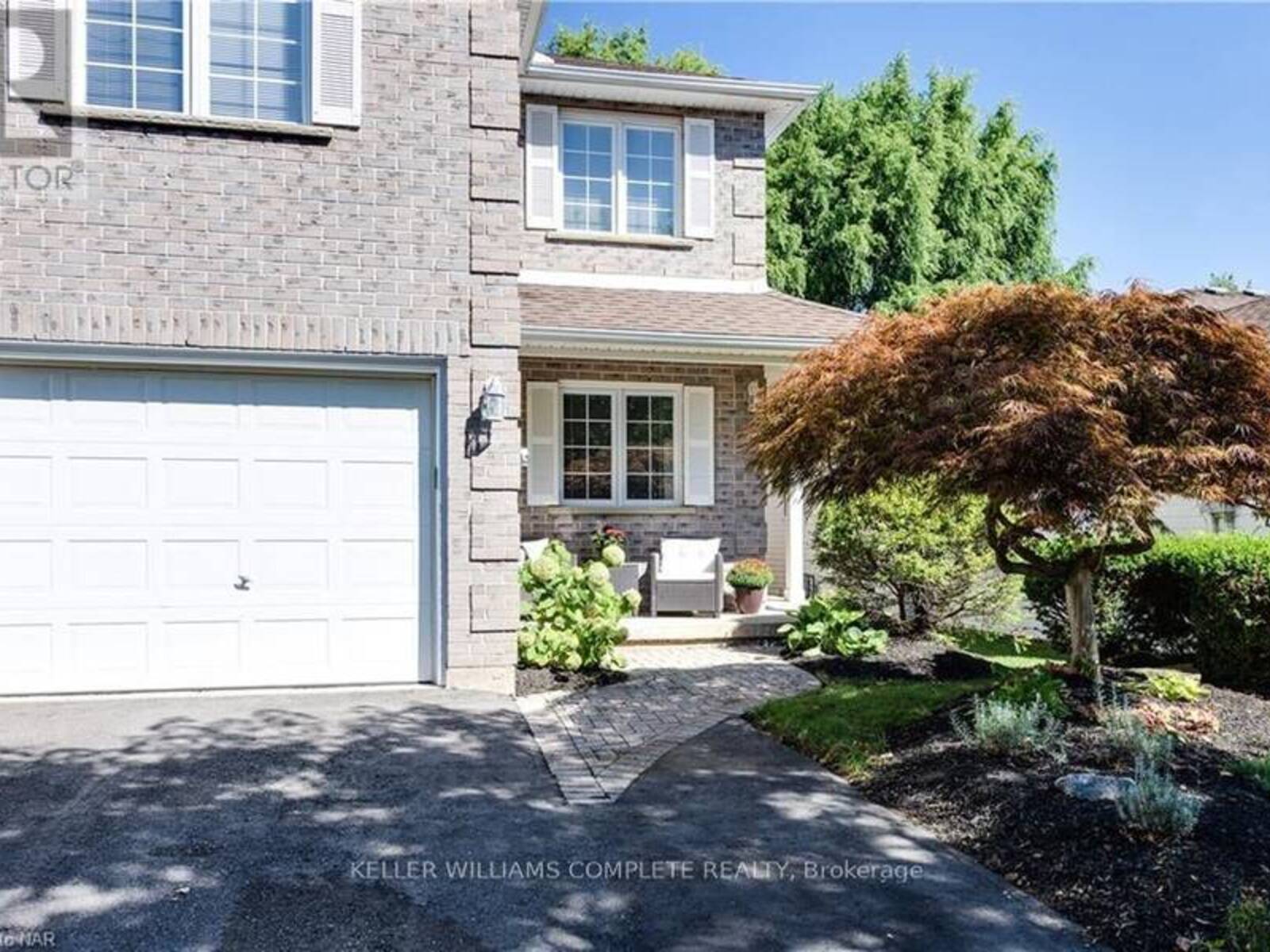 5 SADDLER STREET, Pelham, Ontario L0S 1E4