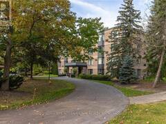 201 - 61 PAFFARD STREET Niagara-on-the-Lake Ontario, L0S 1J0