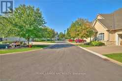 10 - 8142 COSTABILE DRIVE | Niagara Falls Ontario | Slide Image Thirty-eight