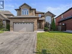 82 CREEKSIDE DRIVE Welland Ontario, L3C 0B4