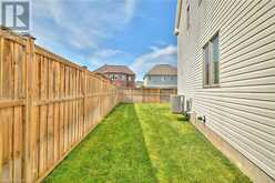 8404 SUMAC Court | Niagara Falls Ontario | Slide Image Thirty-three