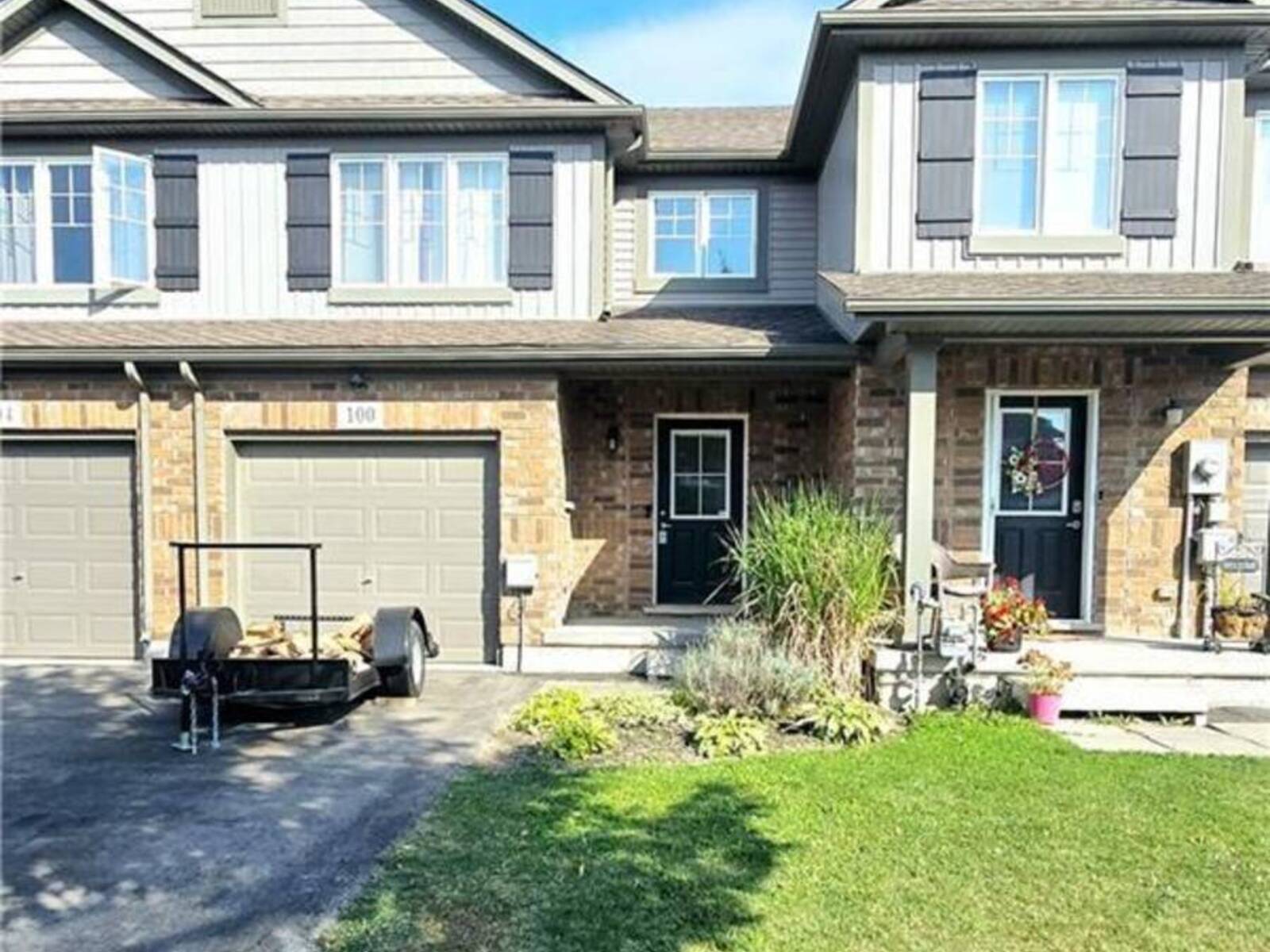 100 ROSELAWN CRESCENT, Welland, Ontario L3C 0C4