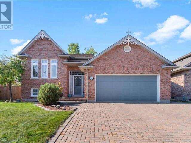 31 CRYSLER Crescent Thorold Ontario, L2V 5A2