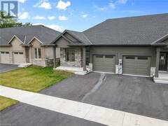 27 AUSTIN Drive Welland Ontario, L3B 5N8