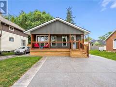 17 MARGARET Street Welland Ontario, L3C 3Z6