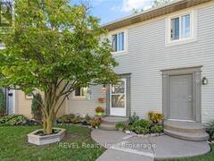 12 - 65 DORCHESTER BOULEVARD St. Catharines Ontario, L2M 7T4