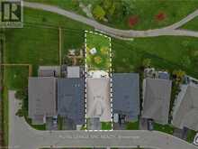 11 - 77 AVERY CRESCENT | St. Catharines Ontario | Slide Image Thirty-two