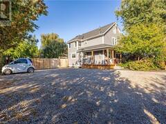 536 THOROLD Road Welland Ontario, L3C 3W8