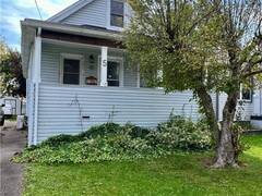 5 BOLTON Avenue Thorold Ontario, L2V 3H5