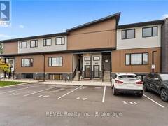 109 - 6591 MONTROSE ROAD Niagara Falls Ontario, L2H 1M3