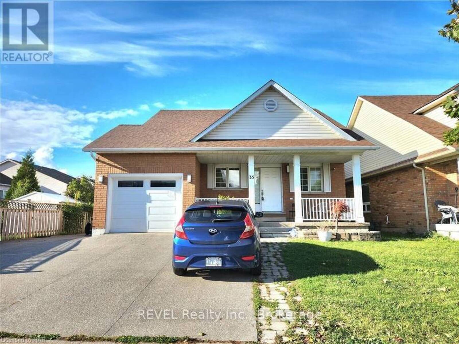 35 SUMMERS DRIVE, Thorold, Ontario L2V 4Z9