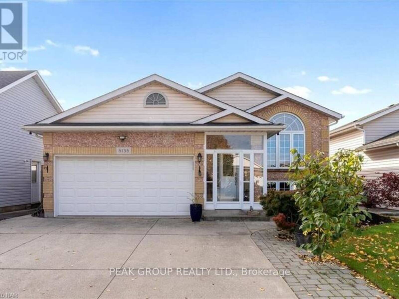 8138 HARVEST CRESCENT, Niagara Falls, Ontario L2H 3G4