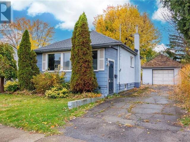 26 PERENACK Avenue Welland Ontario, L3C 2C6