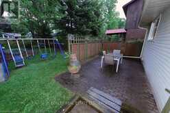 15 OAK DRIVE | Niagara-on-the-Lake Ontario | Slide Image Nine