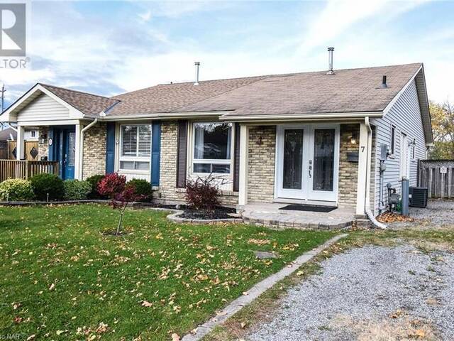 7 DIANNE Drive St. Catharines Ontario, L2P 3R7