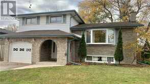 7 CRANBROOK Crescent | Welland Ontario | Slide Image Two