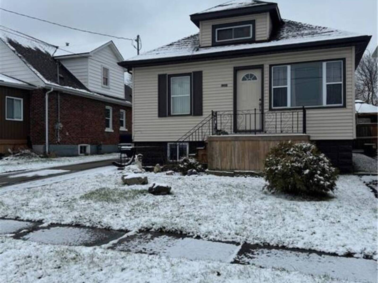 5564 FRASER Street, Niagara Falls, Ontario L2E 3C9