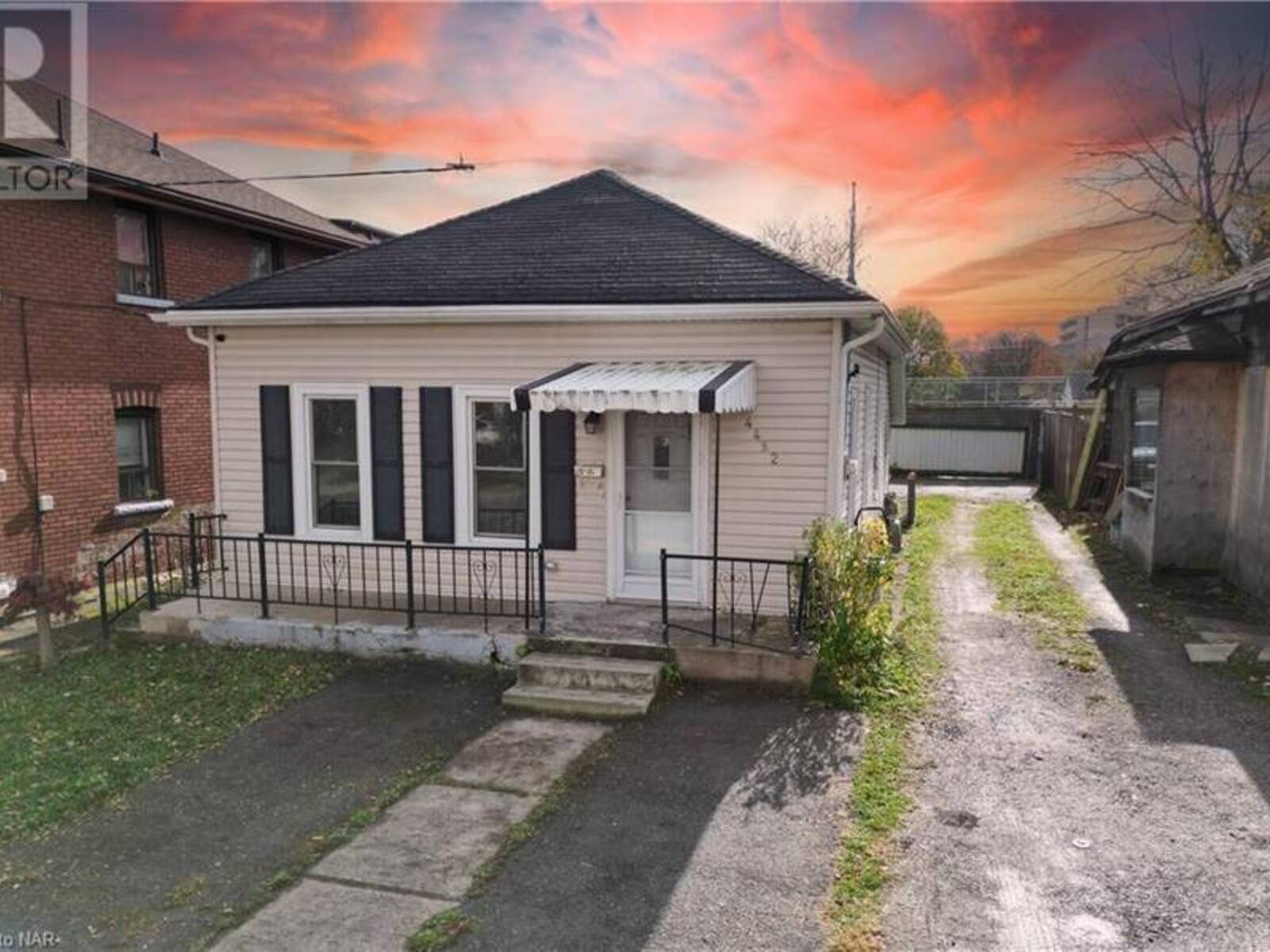 4492 MORRISON Street, Niagara Falls, Ontario L2E 2B5