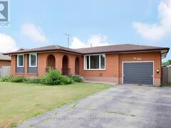 140 WESTWOOD CRESCENT Welland Ontario, L3C 4R3