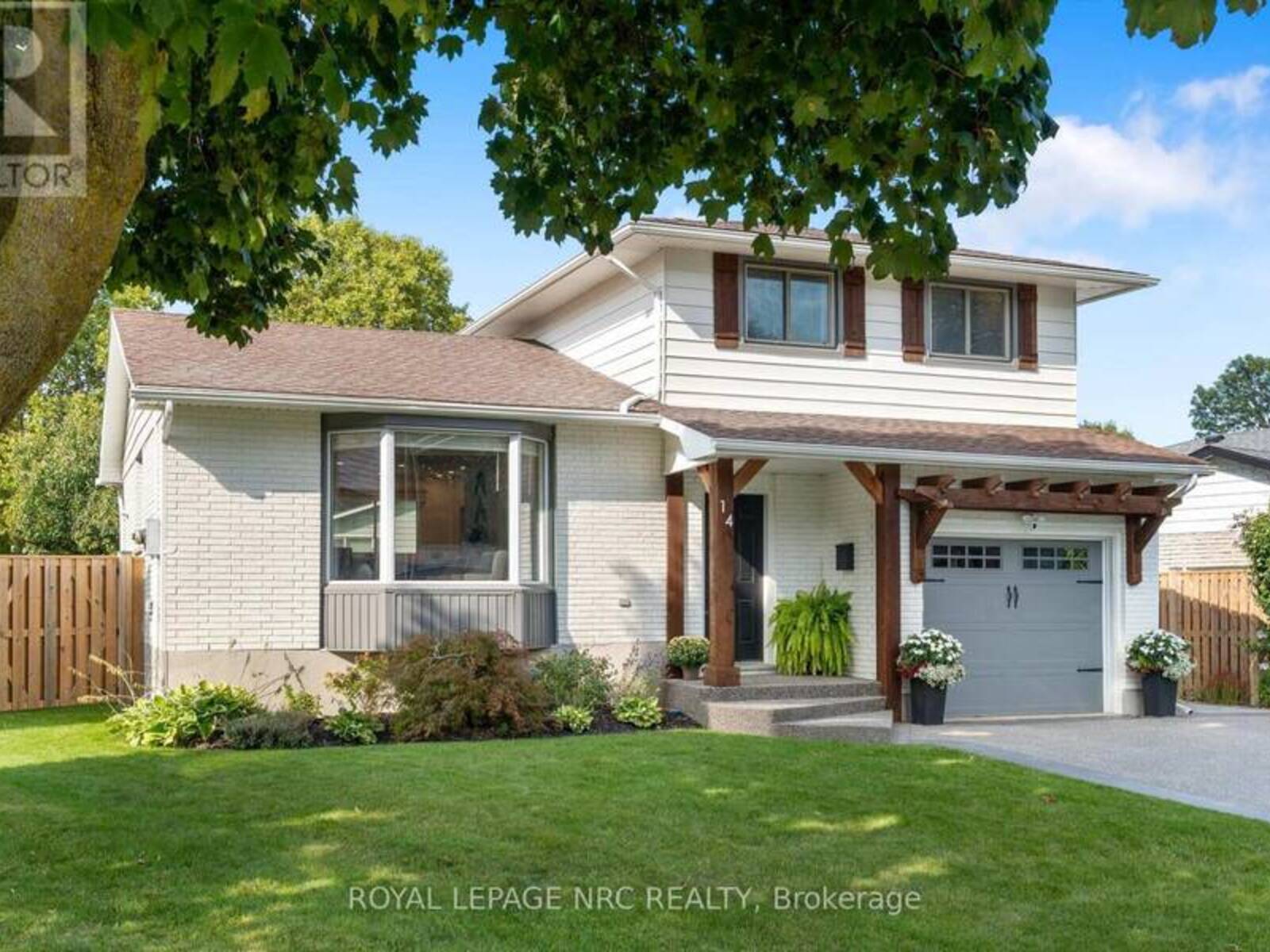 14 LAGUNA CRESCENT, St. Catharines, Ontario L2M 6Z9