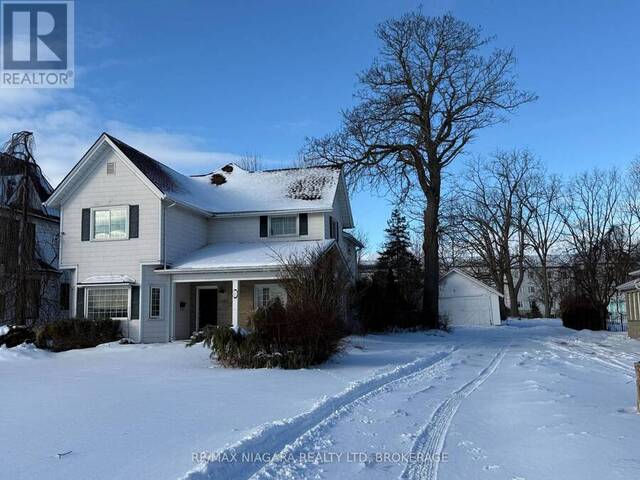 455 NIAGARA BOULEVARD Fort Erie Ontario, L2A 3H2 - 5 Bedrooms Waterfront Home For sale