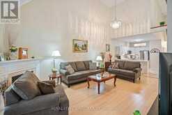 13 - 8142 COSTABILE DRIVE | Niagara Falls Ontario | Slide Image Ten