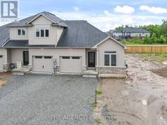 32 AUSTIN DRIVE Welland Ontario, L3B 5N8