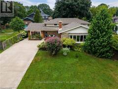 15 ROSEMOUNT AVENUE St. Catharines Ontario, L2M 1Z5