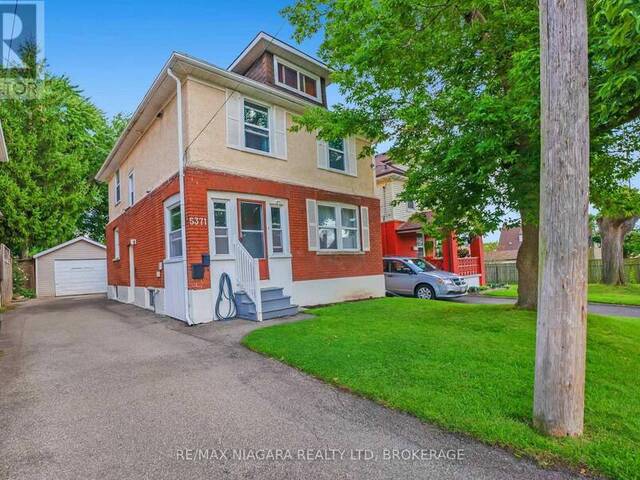 5371 HURON STREET Niagara Falls Ontario, L2E 2K5