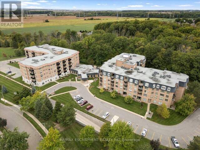 225 - 8111 FOREST GLEN DRIVE Niagara Falls Ontario, L2H 2Y7