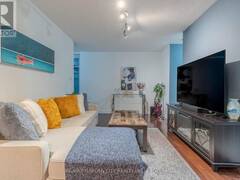 202 - 897 SHEPPARD AVENUE W Toronto Ontario, M3H 2T4