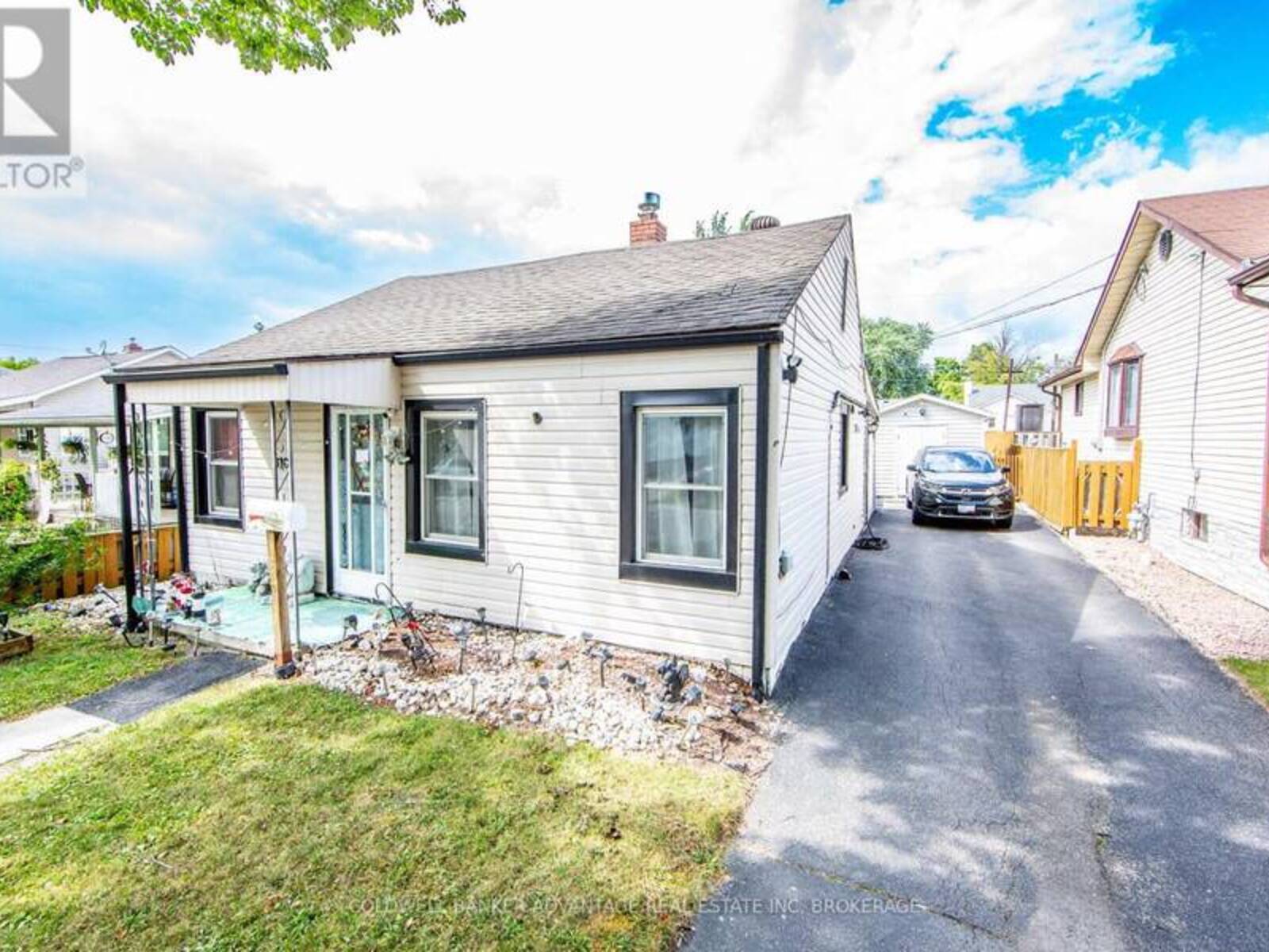 310 COMMANDO STREET, Welland, Ontario L3B 4T3