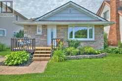 12 CLIFF ROAD | St. Catharines Ontario | Slide Image Thirty-six