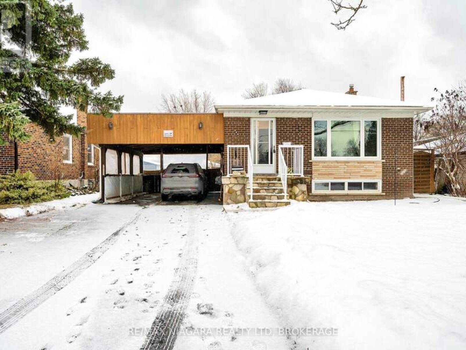 344 GELLS ROAD, Richmond Hill, Ontario L4C 3A6