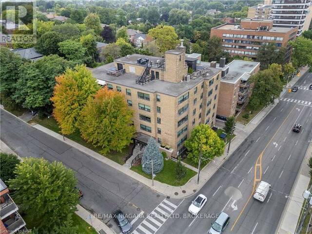 505 - 2 RIDELLE AVENUE Toronto Ontario, M6B 1H4 - 1 Bedroom Condo For Sale