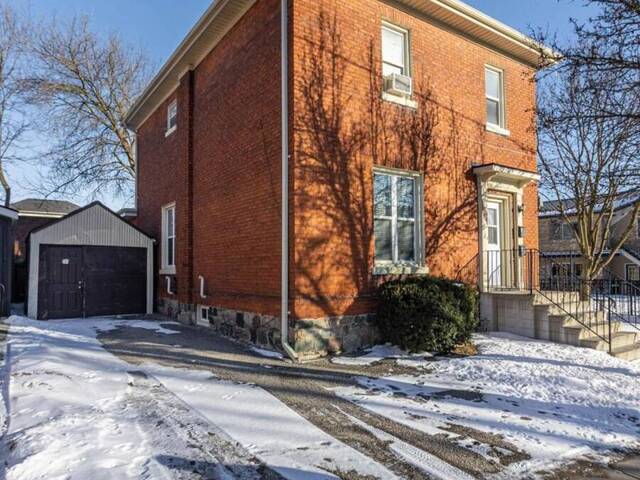 631 PEEL STREET Woodstock Ontario, N4S 1K9