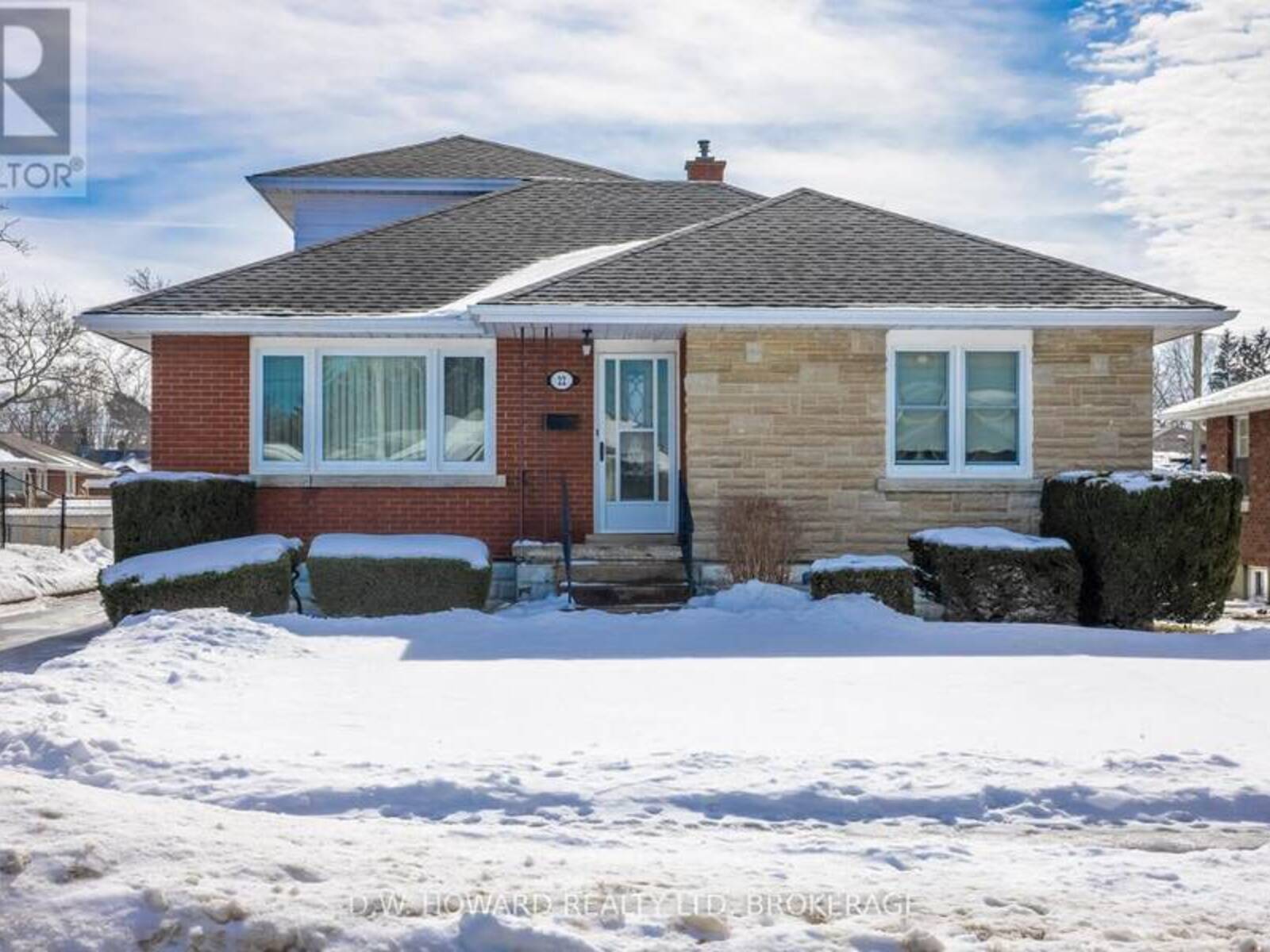 22 SOUTH CRESCENT, Port Colborne, Ontario L3K 2X9